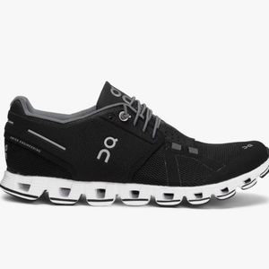 On running cloud black shoes size 7.5